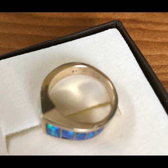 SOLD‼️ Gorgeous unusual genuine opal 14KYG ring EUC sz. 5 - Picture 5 of 8